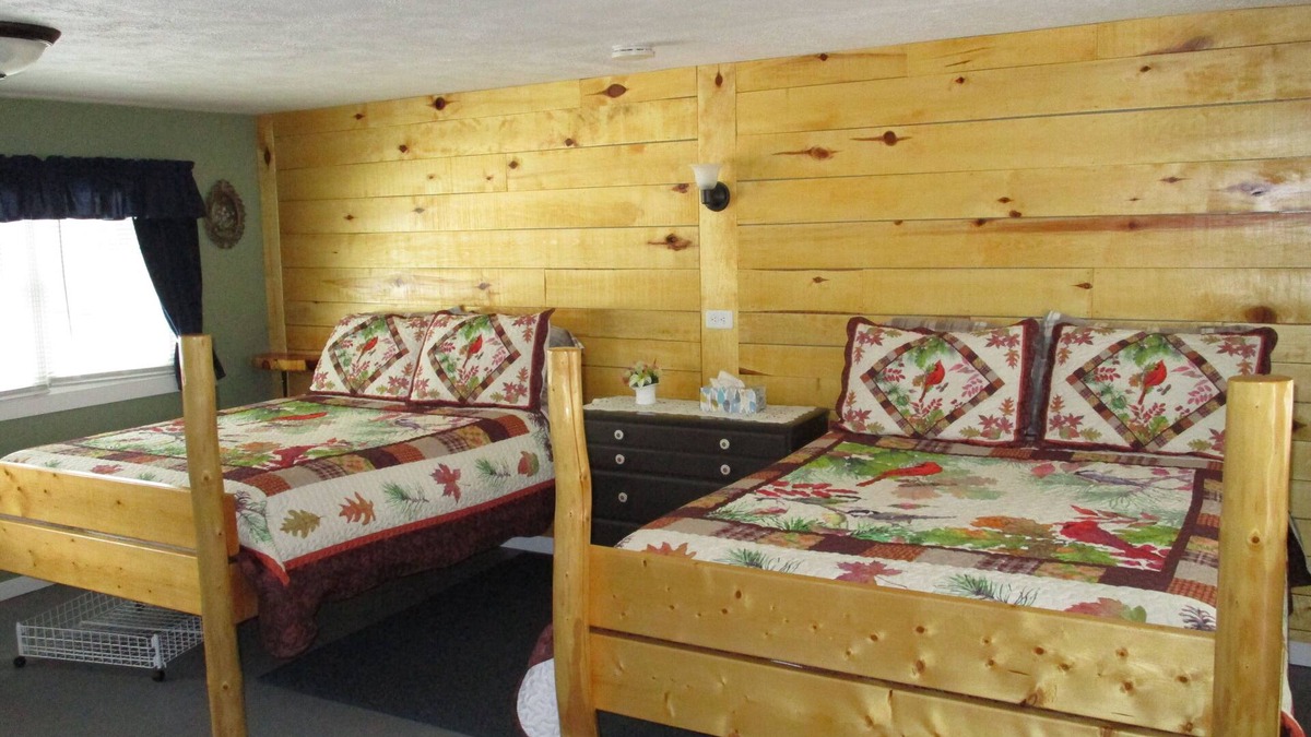 Grayling Cabin | Cabin #4 - Mill Pond CT