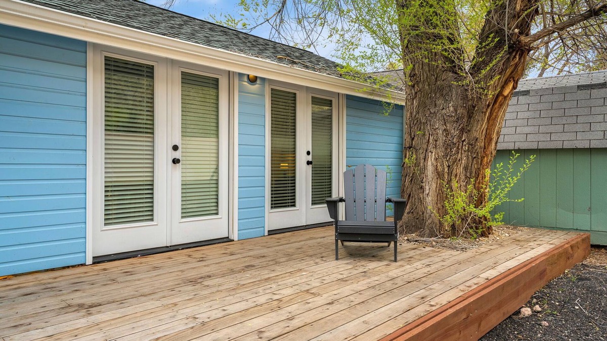 Poudre Park Cabin | Cabin 5- Blue Lake Suite