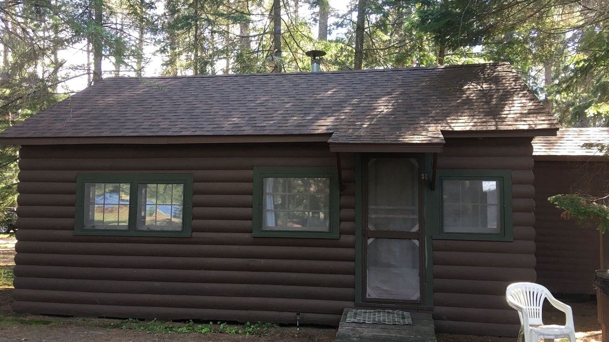 Deer River Cabin | CABIN #5 (Loon) Cozy and comfortable 2 bedroom cabin with nice view of the lake!
