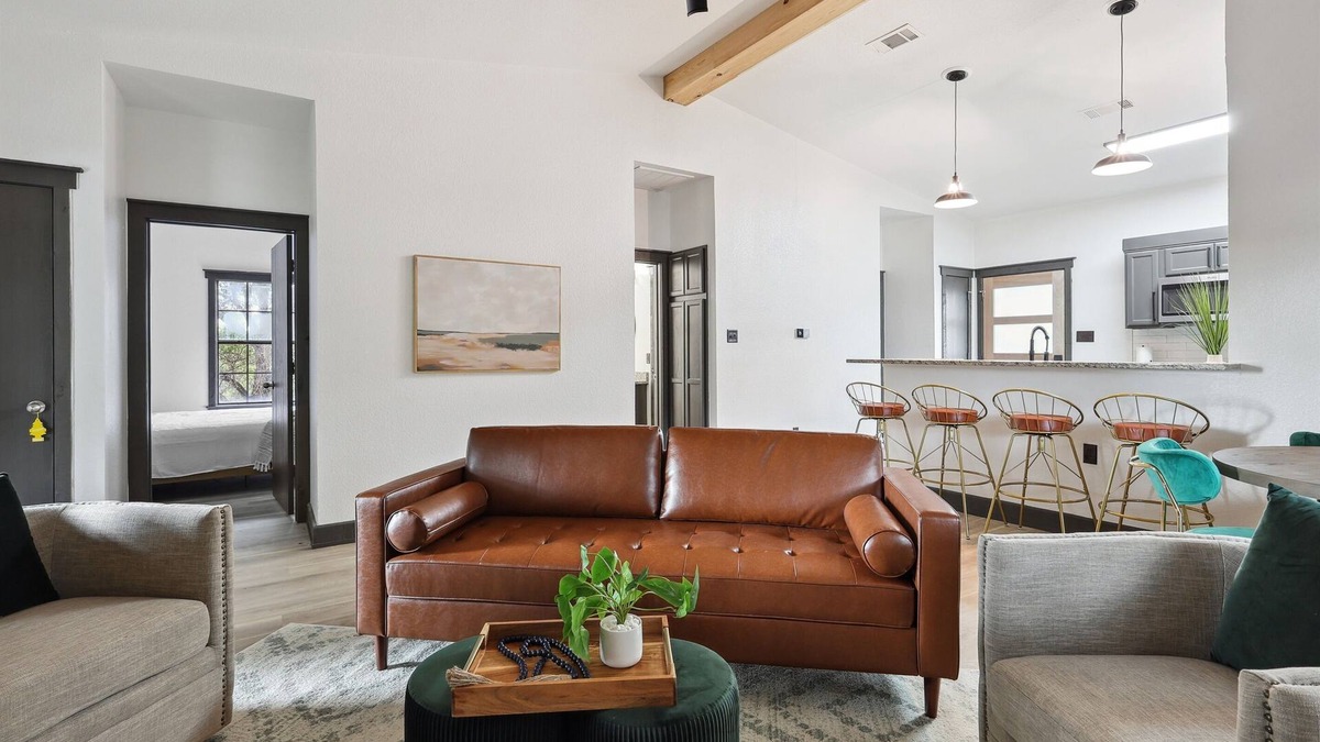 Graford House | Cabin 7: Sweetest Escape