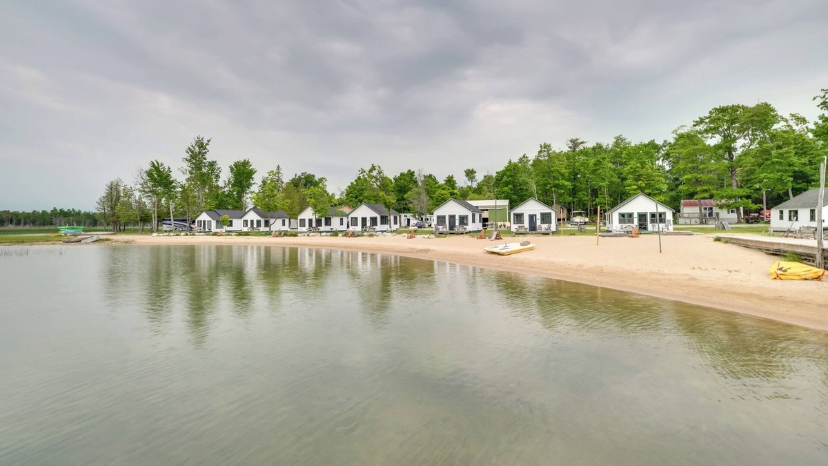 Cedarville Cabin | Cabin 8 on Lake Huron in Les Cheneaux Islands!