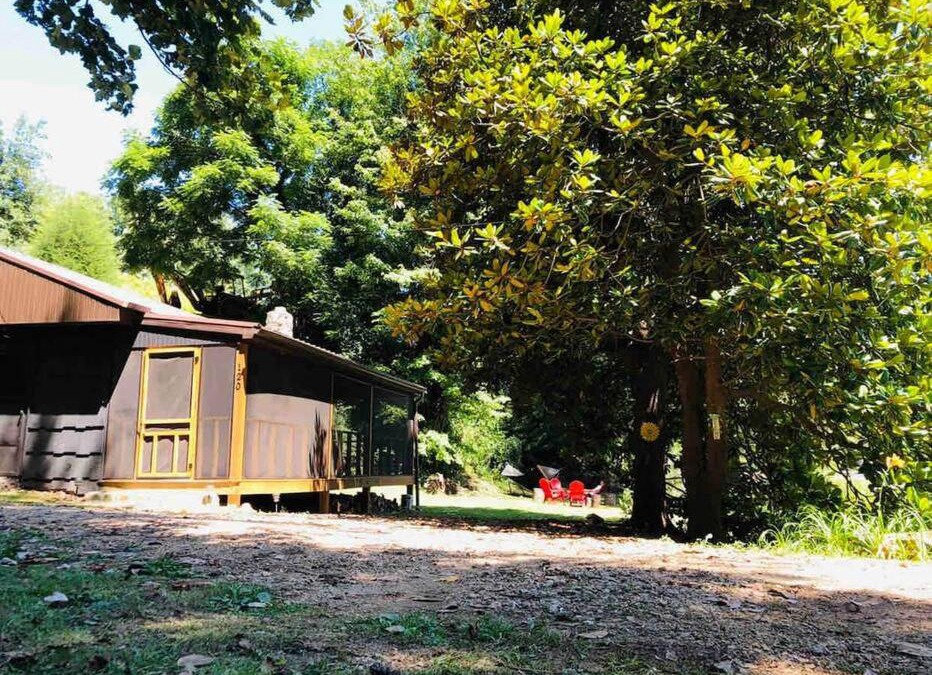 Butler House | Cabin at the cove at Watauga Lake