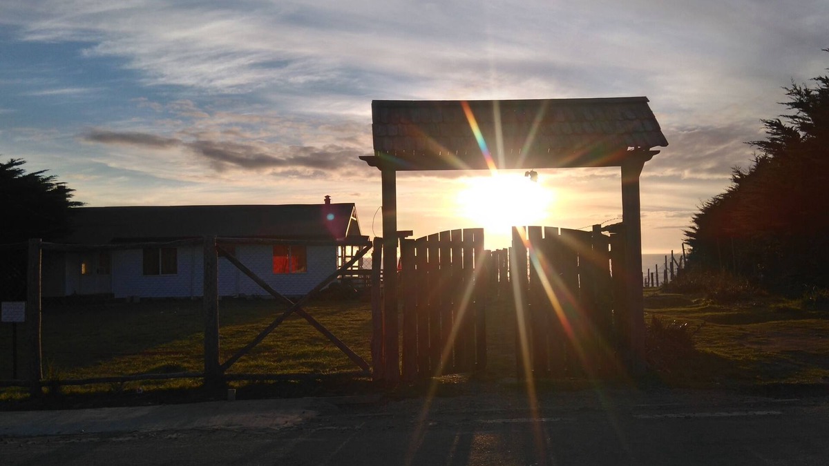 Valdivia Cabin | Cabin beach front line