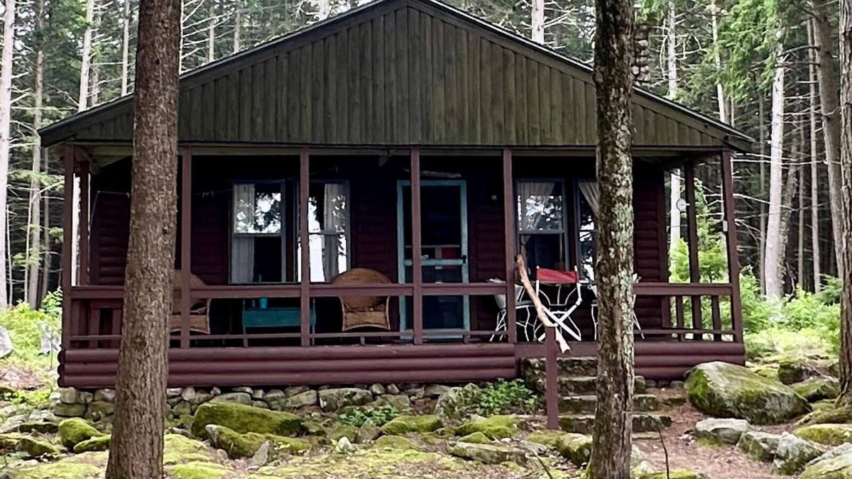 Sunapee Cabin | Cabin Escape on Lakefront