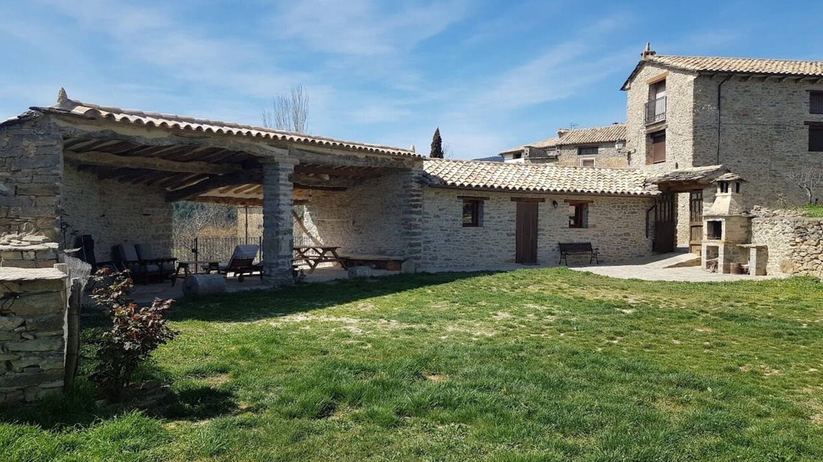 Almazorre Cottage | CABIN EXCLUSIVE USE SIERRA GUARA