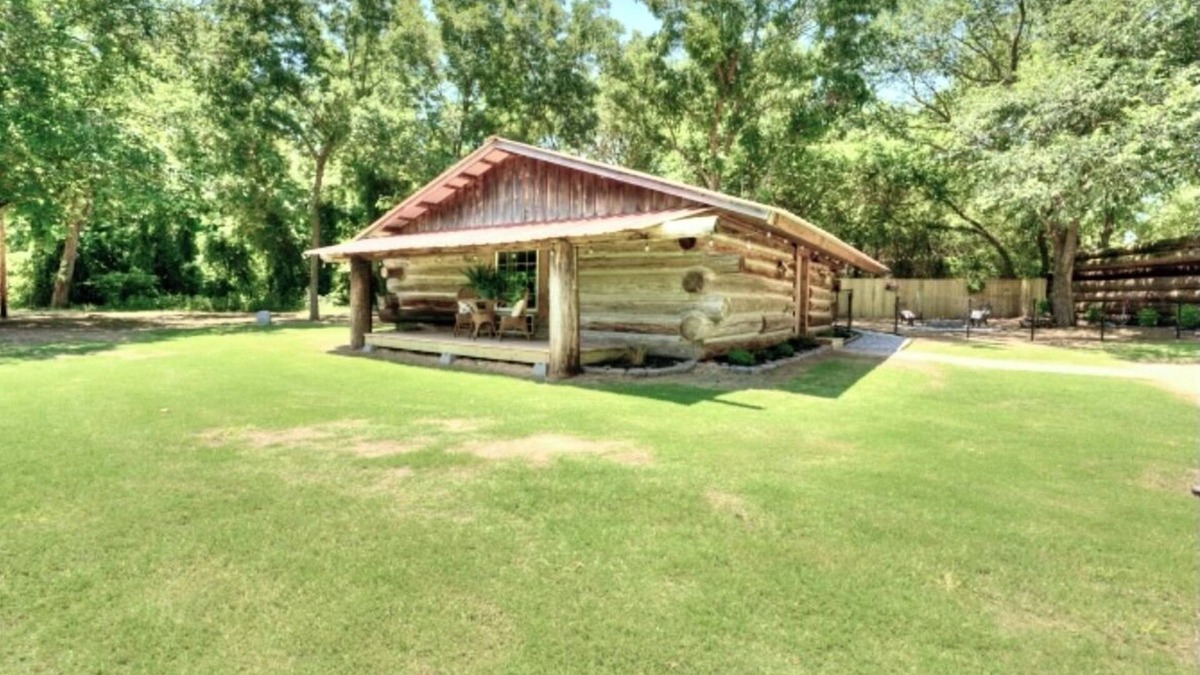 Shawnee Cabin | Cabin for rent in Shawnee