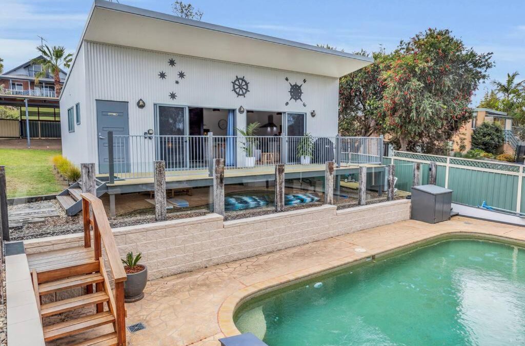 Tathra House | Cabin Getaway in Tathra