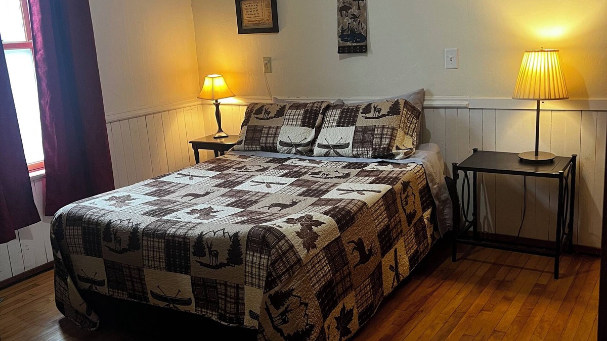 La Crosse House | Cabin in the city