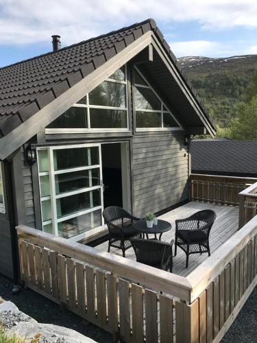 Eid House | Cabin in the heart of Nordfjord