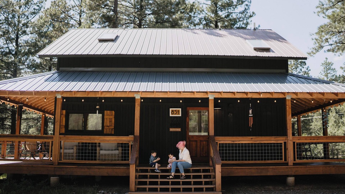 Chama Cabin | Cabin In The Pines - Walk to Sargents Wildlife Area