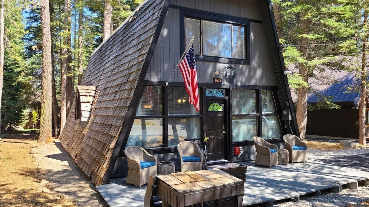 McKinney Estates House | Cabin in The Woods in Tahoma