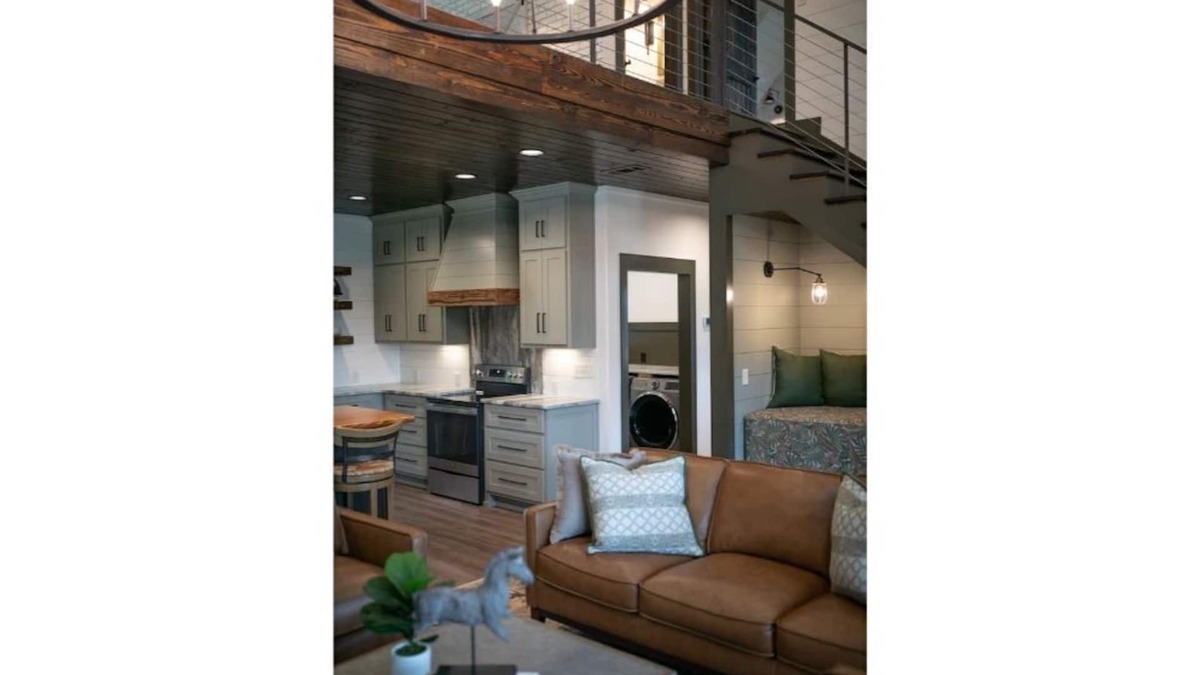Duncanville Cottage | Cabin,Lake,Resort,Tuscaloosa,Pappy's Place