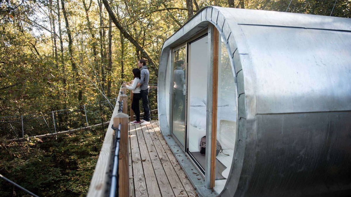 Payzac Cabin | Cabin Le Module – Suspended cabin at 12m, thrilling experience and stunning forest view