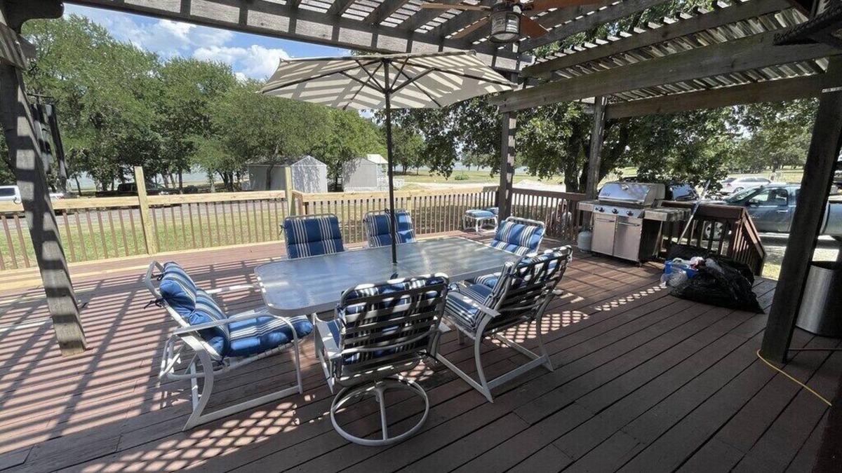 Little Elm Apartment | Cabin located on Lake Lewisville