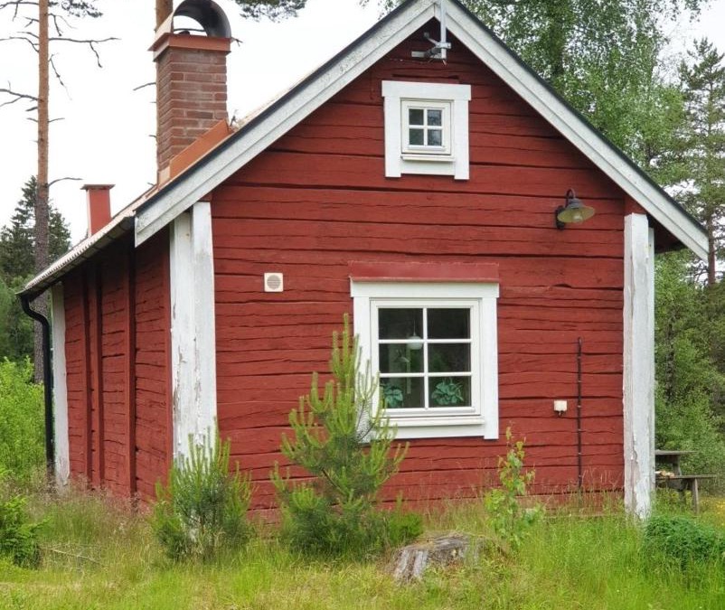 Bodafors House | Cabin near lake and beautiful nature reserve.