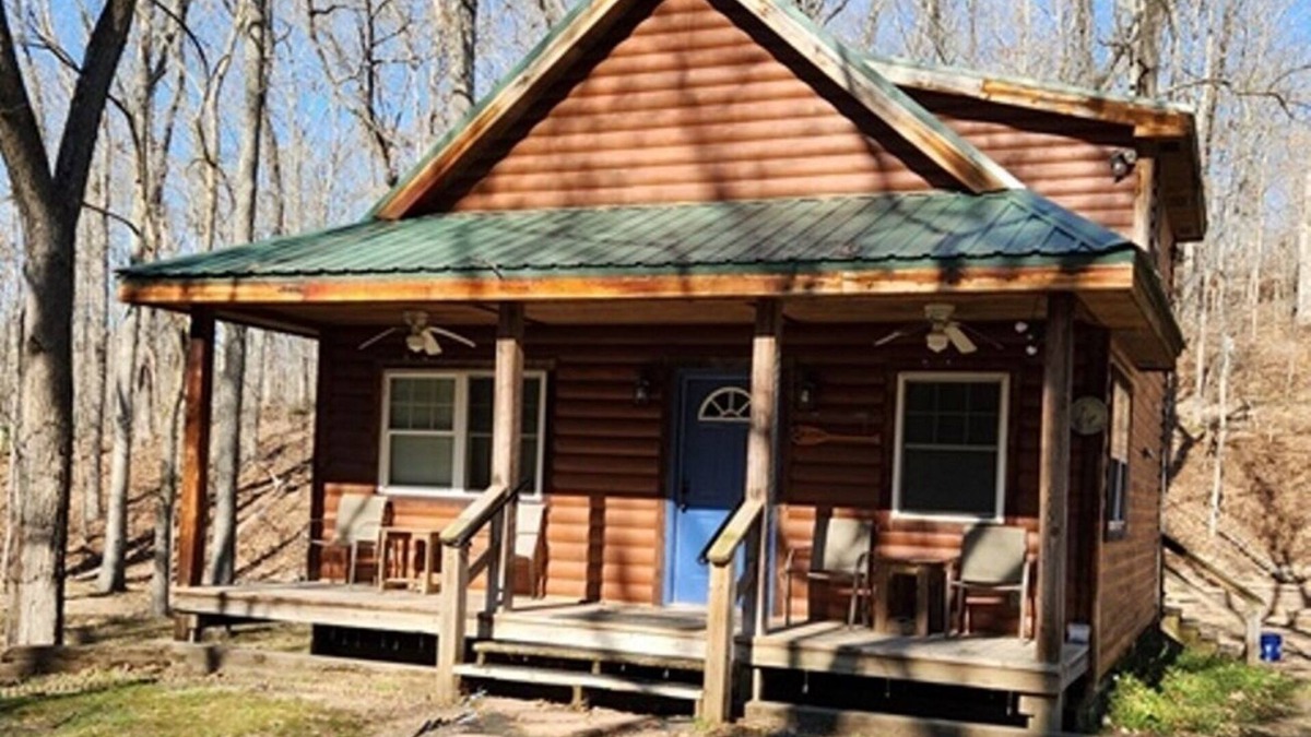 St. James Cabin | Cabin near Meramec River & Maramec Spring Park - Private Vacation Cabin