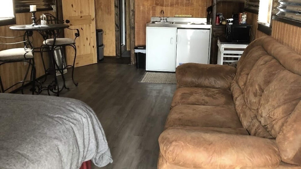 Minden Cabin | Cabin on a Pond