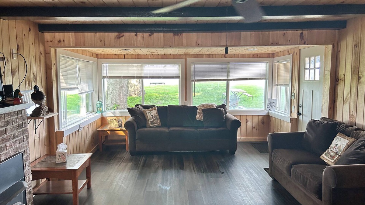 Unionville Cabin | Cabin on Fish Point, Unionville Boating, Fishing, Hiking, Hunting, Relaxation