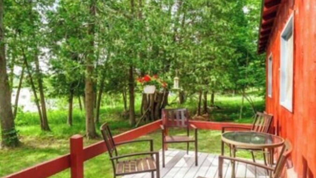 Central Lake Cabin | Cabin Three