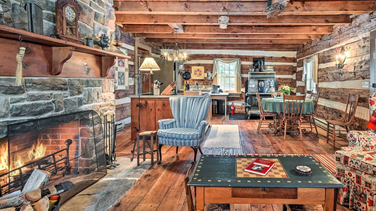 Pine Grove Mills Cabin | Cabin Vacation Rental ~ 8 Mi to Penn State!