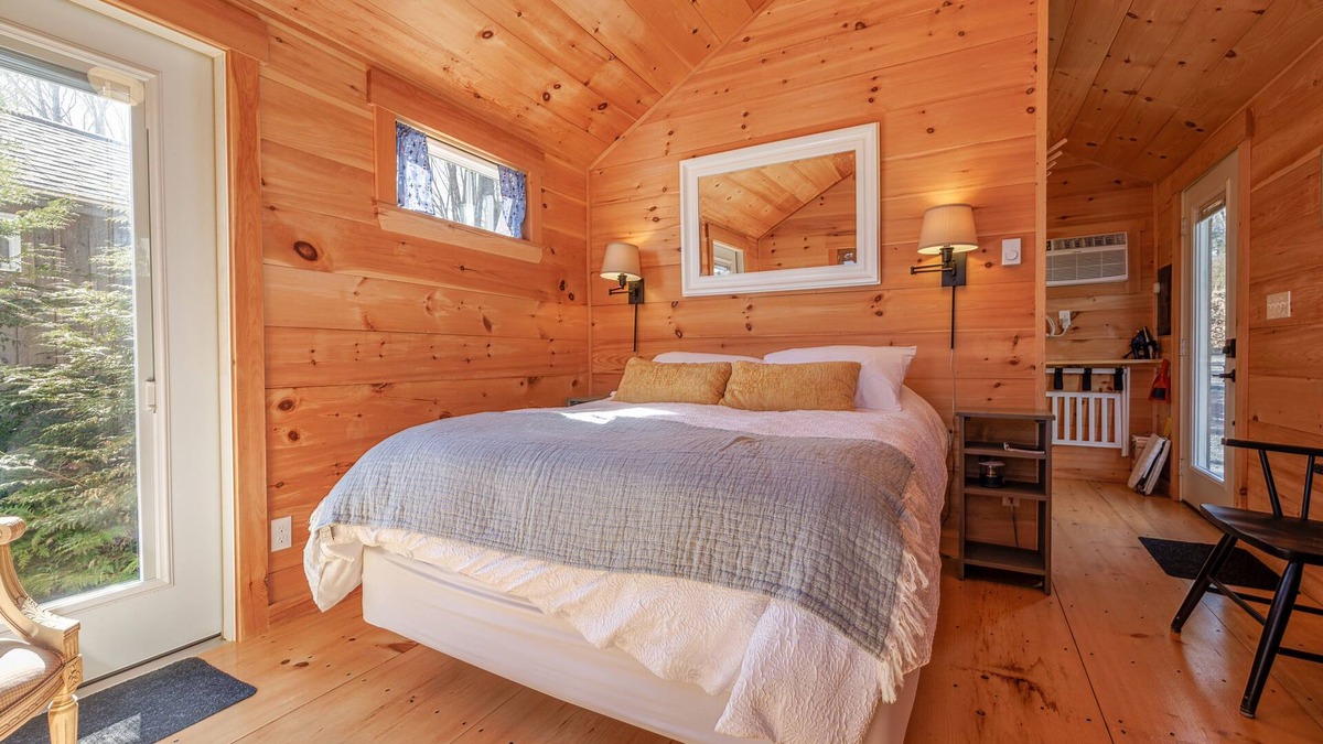 Sandy Point Cabin | Cabin w/Sauna in Mid-Coast Maine! Hour to Bar Harbor and Acadia- Cabin #6 Birch