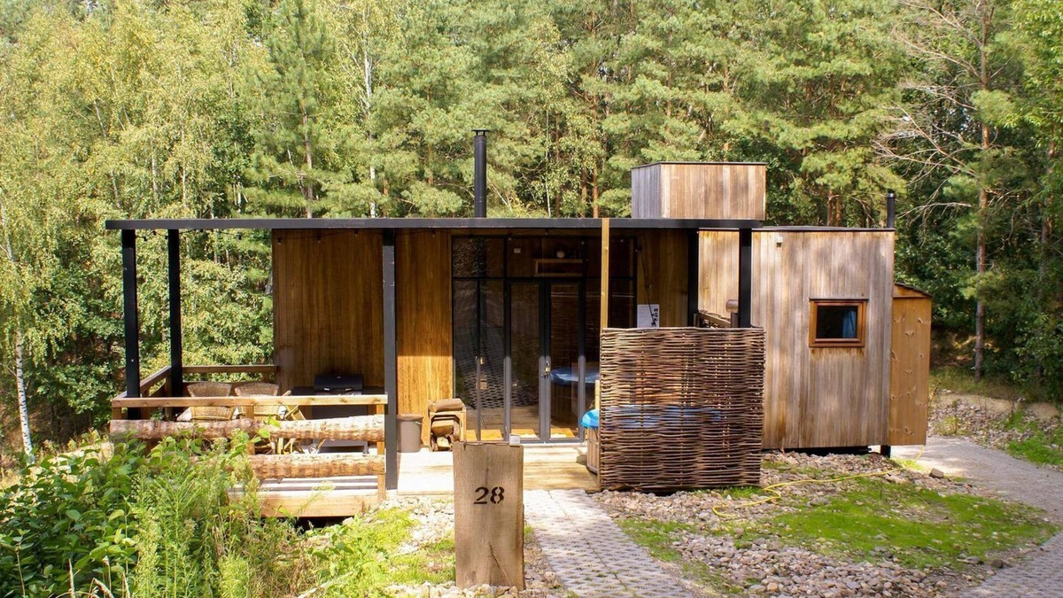 Maaseik House | Cabin with panoramic views and hot tub