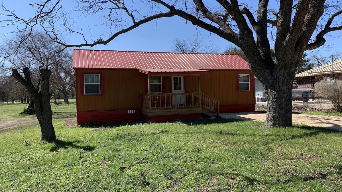 Camp Wood Cabin | Cabin with Deck . Close Nueces River