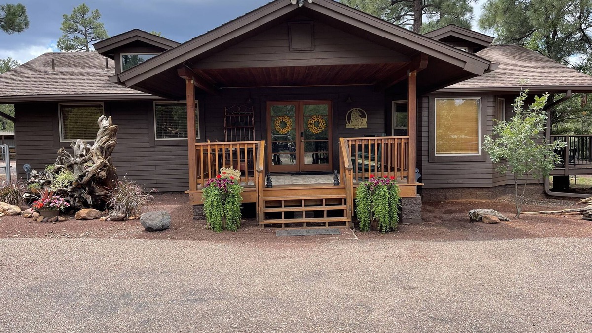 Torreon Cabin | Cabin with horse boarding availability May thru October.