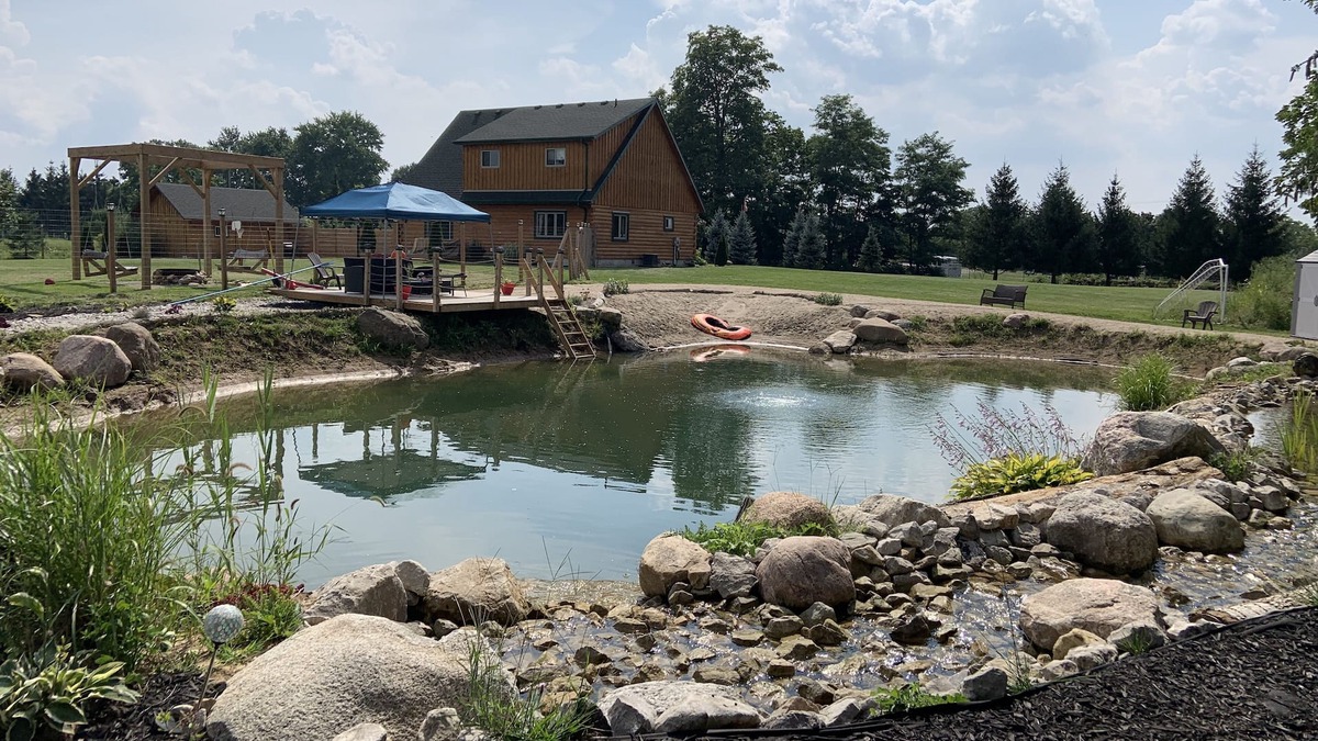 Waterford Cabin | Cabin with private sand beach and swimming pond