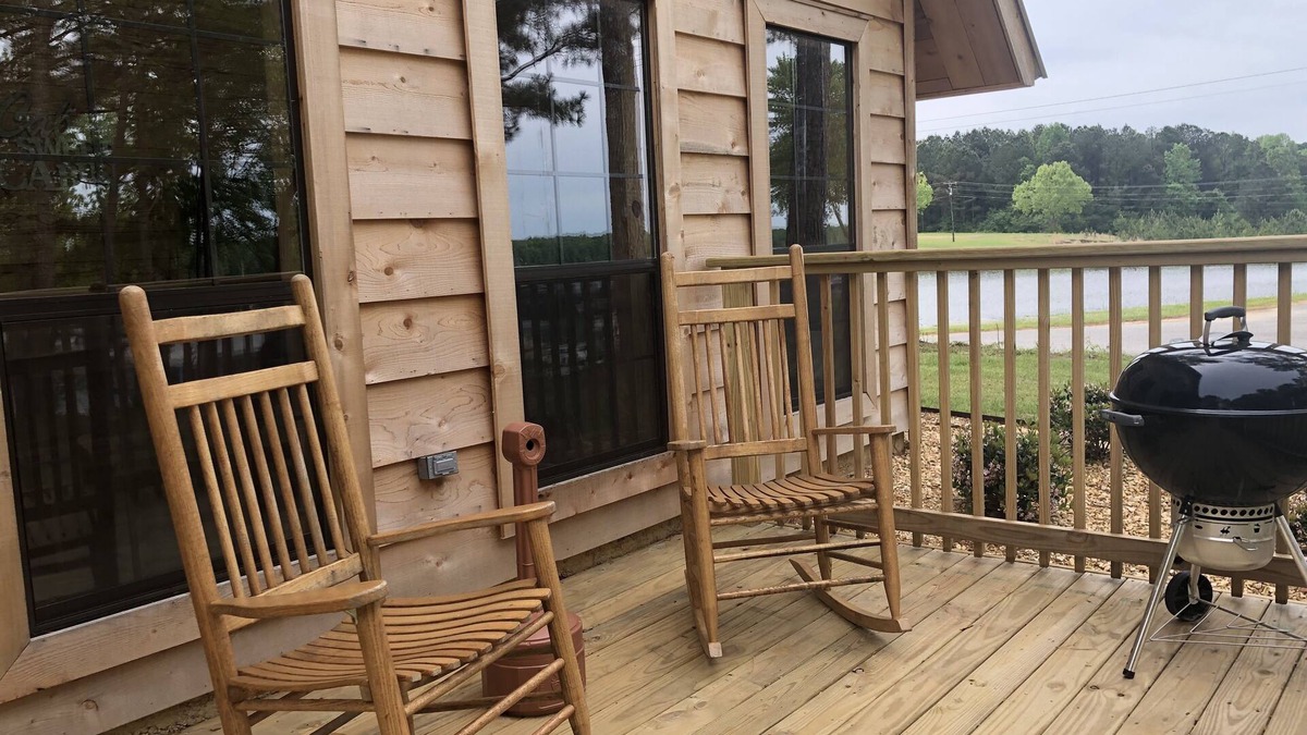 Fulton Cabin | Cabins At Midway, Potter's Wheel