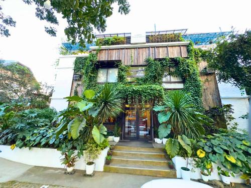 Silang Junction South Hotel | Cabins by Eco Hotels