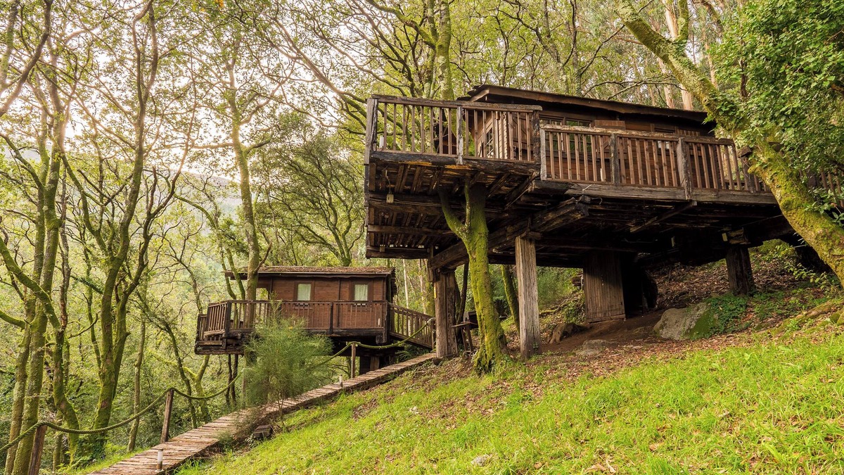 Puebla del Caraminal Cabin | CABINS in the trees.