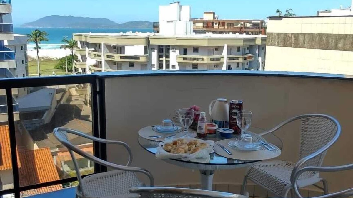 Vila Nova Apartment | Cabo Frio 4 bedroom penthouse, 50 meters from the beach