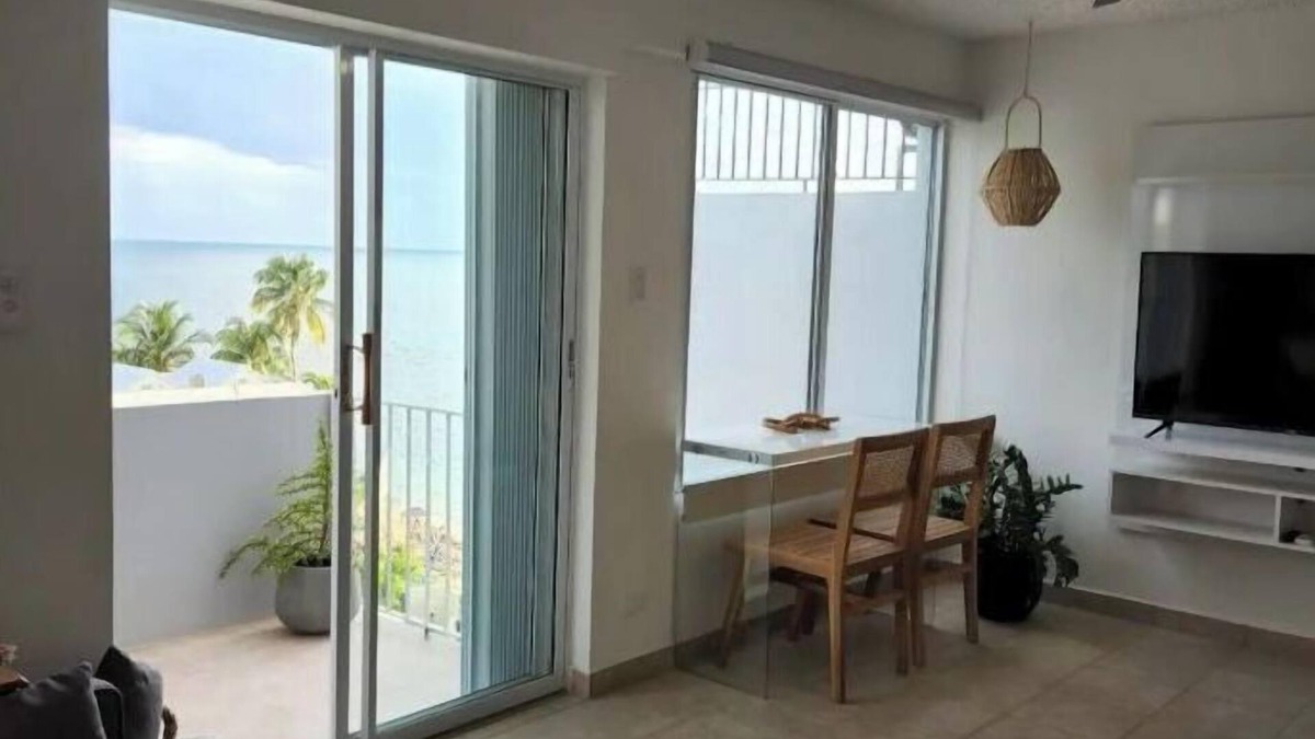 Cabo Rojo Apartment | Cabo Rojo PR Beachfront apartment with direct access to the beach