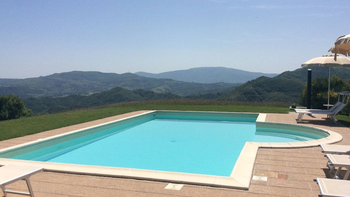 Sarsina Apartment | Cabraldi apartment Azalea with panoramic view + use of pool.