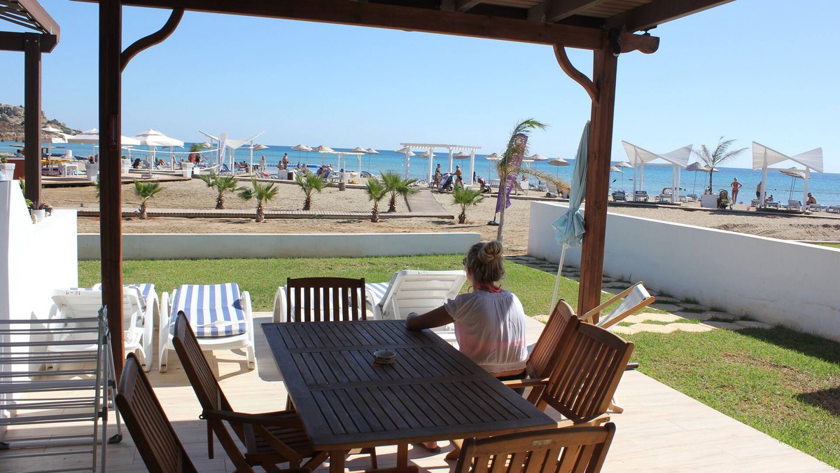 Bogaz Apartment | 'Caesar Beach' treat yourself to a fabulous luxury beach holiday in North Cyprus