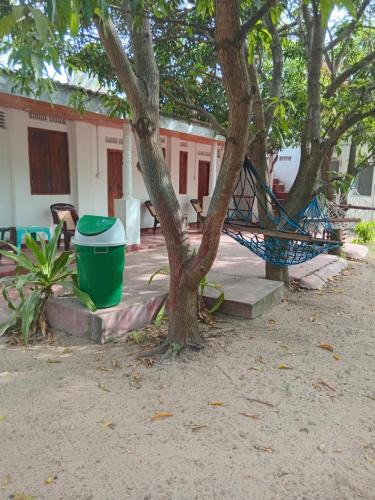 Nilaveli House | Cafe Nilaveli Holiday home