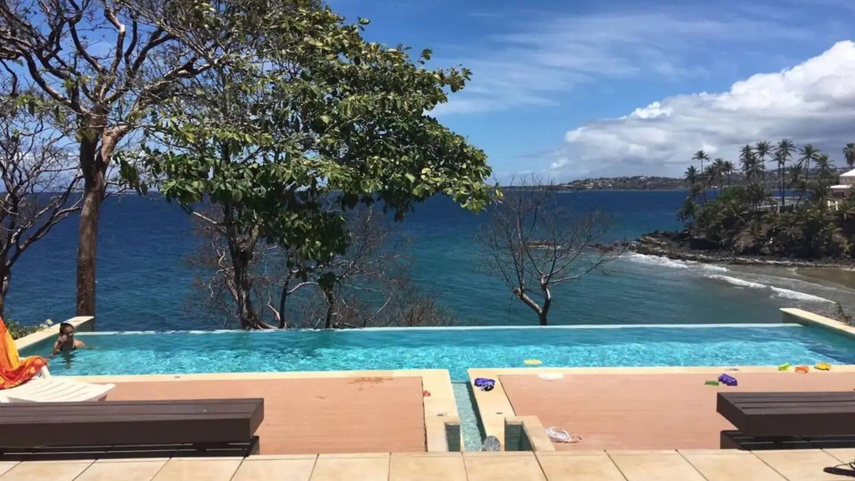 Bacolet Villa | CAHAYA VILLA, Luxury 3 bedroom, Ocean View