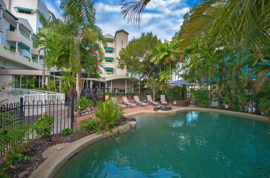 Cairns North Hotel | Cairns Sheridan Hotel