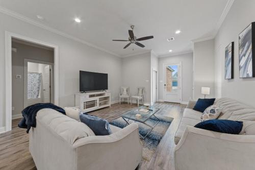 Milton House | Cajun Stays-Adry Lane Home in Youngsville