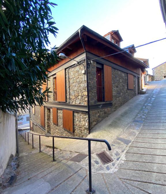 Surp Apartment | CAL DOMÈNEC RIALP - Dúplex con encanto - Se admiten mascotas