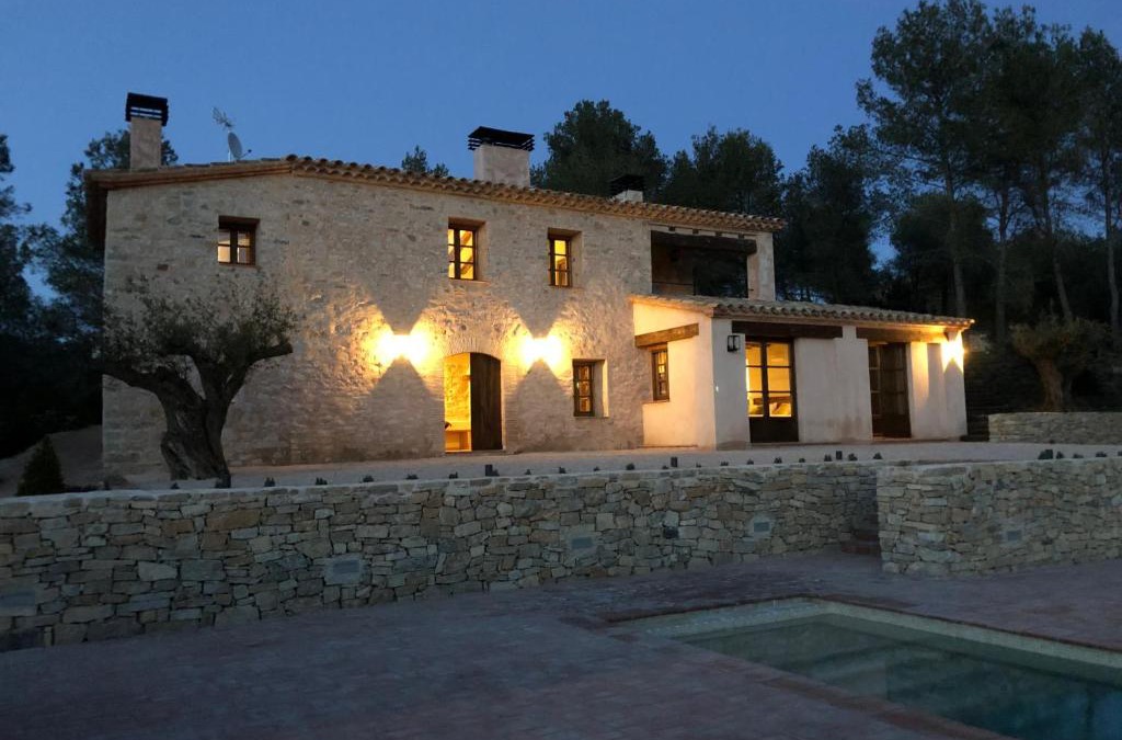 El Montmell Villa | CAL PUIG, ENOTURISMO RURAL entre Viñas y Bosques