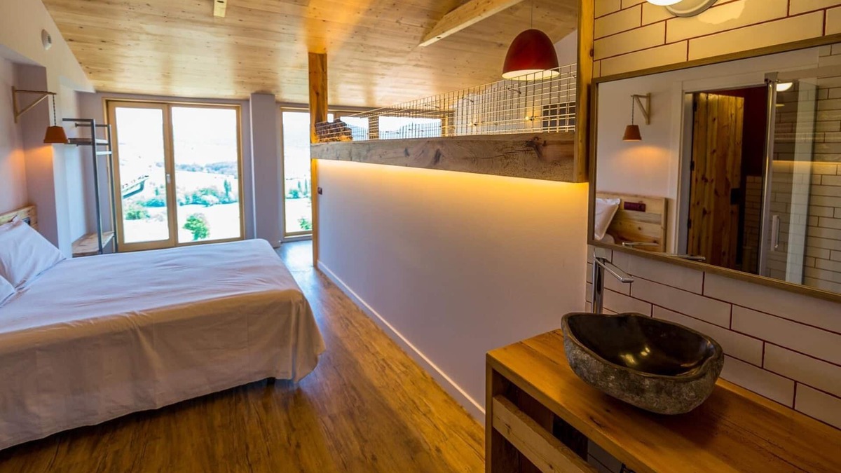 Taus Apartment | Cal Rossa Taus, Eco-Loft Manairons, SPA.
