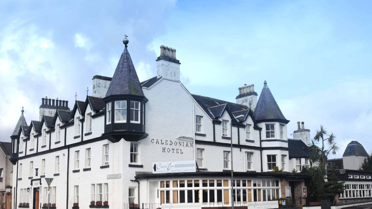 Ullapool Hotel | Caledonian Hotel