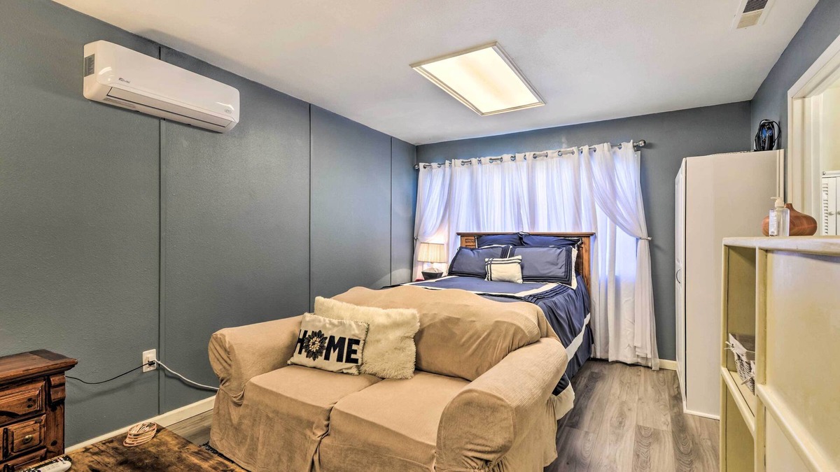 Delhi Apartment | California Countryside Retreat: Pets Welcome!