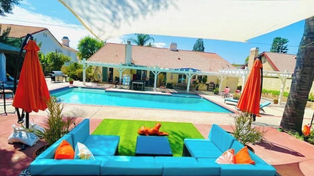 Chatsworth House | California Dream House w/pool & tennis court