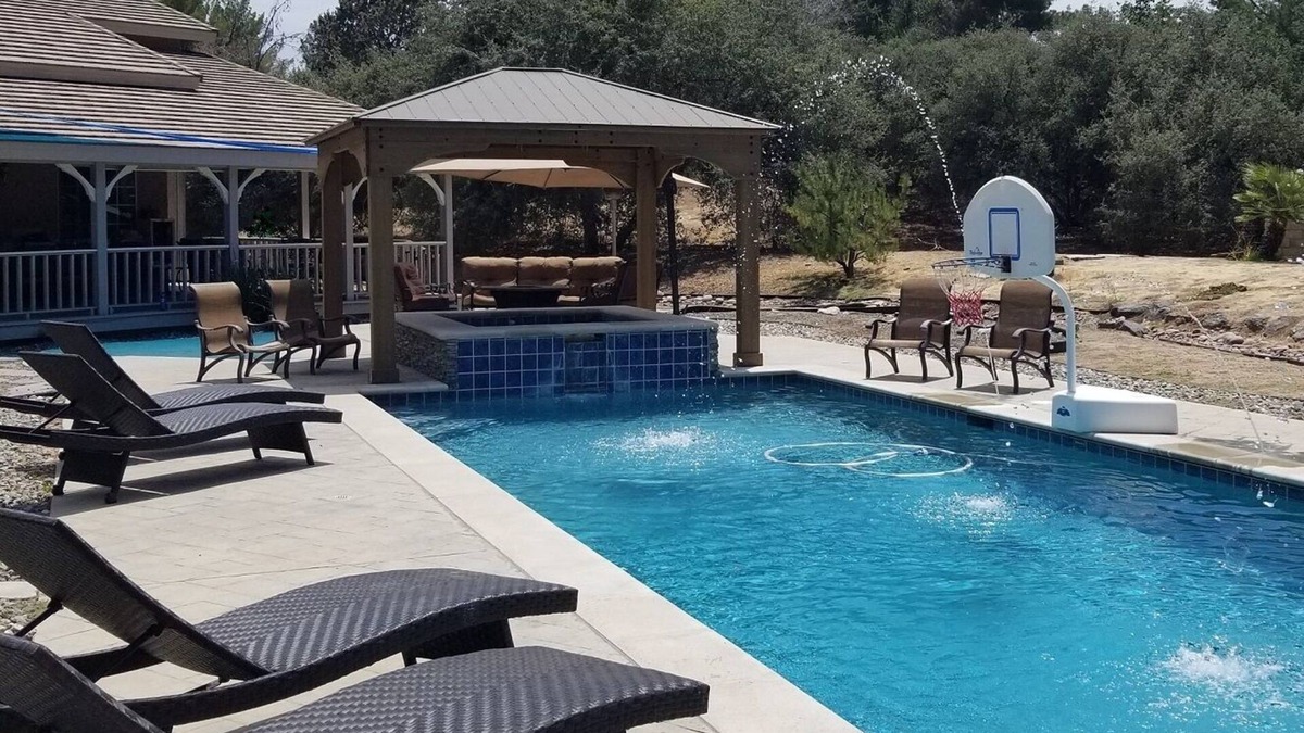 Agua Dulce House | California Swim Ranch Living at Vasquez Mountain View Ranch