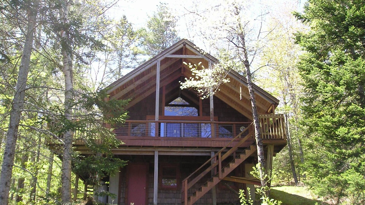 Hope Cottage | Call of the Loon-Cozy, Delightful Cottage on Quiet Hobbs Pond