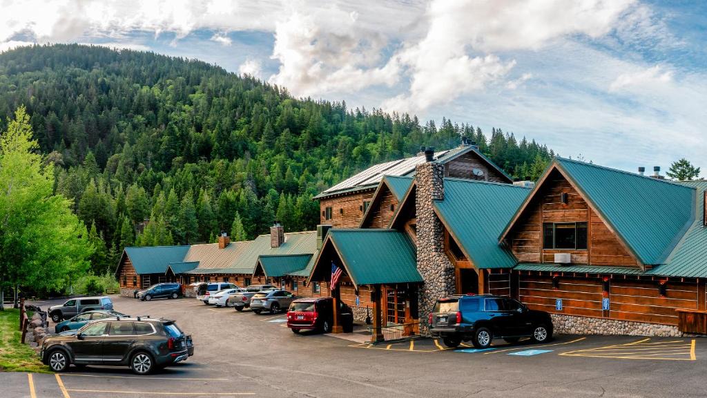 Ashland Hotel | Callahan's Mountain Lodge
