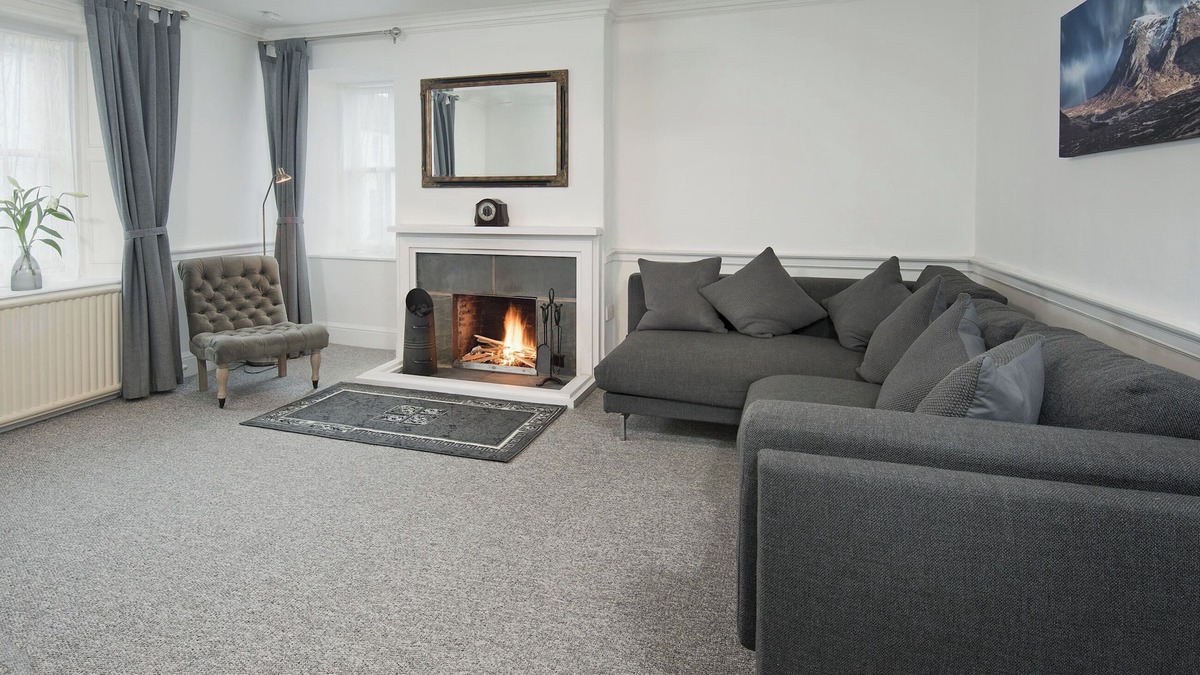 Gatehouse-of-Fleet Cottage | Callander's High Street